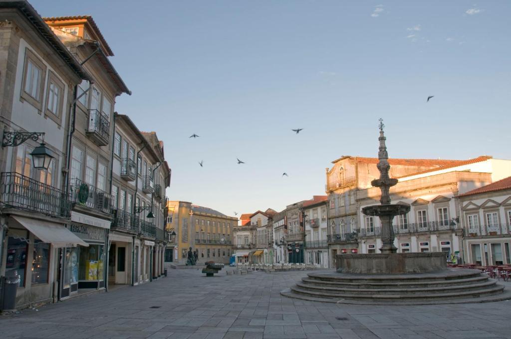 Hotel Pensao O Laranjeira Viana do Castelo Esterno foto